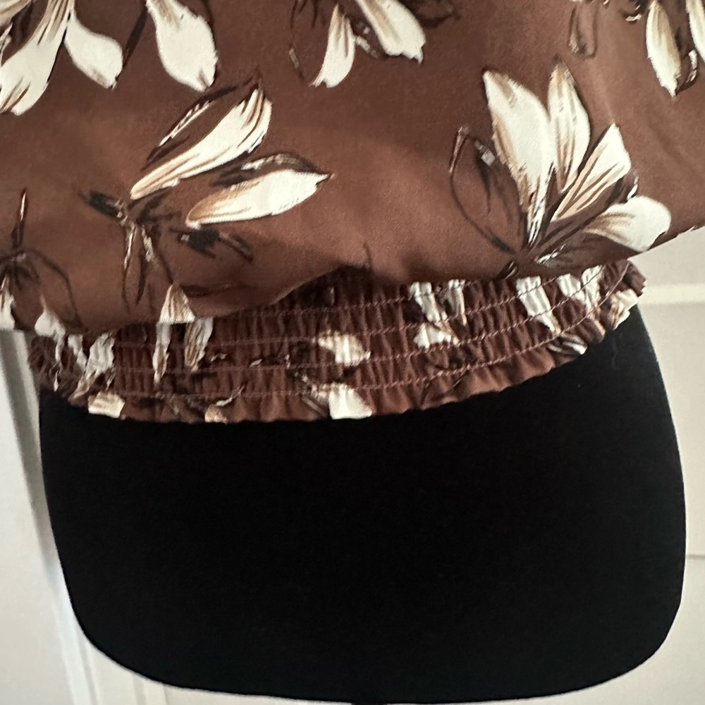 Perfect Fall blouse. - Picture 3 of 4